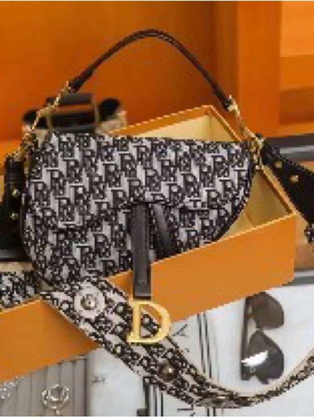 Designer-Inspired Black & White Patterned Shoulder Bag - Picture 6 of 9